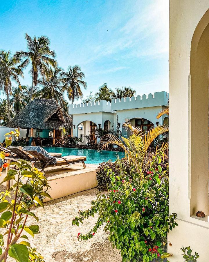 The Golden Blue Luxury Hotel Bwejuu Buitenkant foto