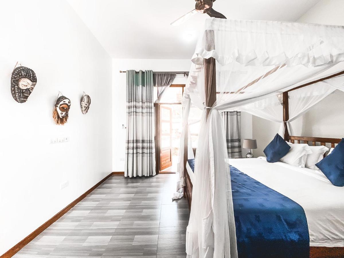 The Golden Blue Luxury Hotel Bwejuu Buitenkant foto